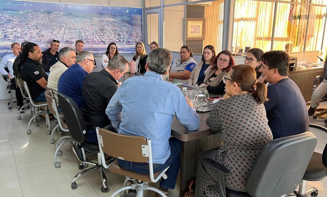 REUNIAO SAIS 1.jpg