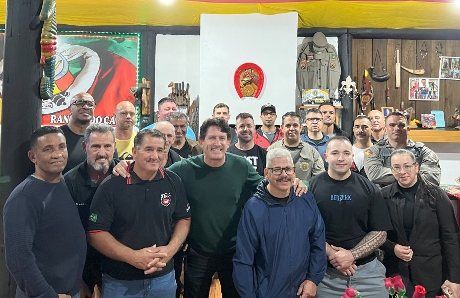 renatinho-esteve-com-brigada-militar-e-corpo-de-bombeiros-para-tratar-de-seguranca-em-capao-da-canoa