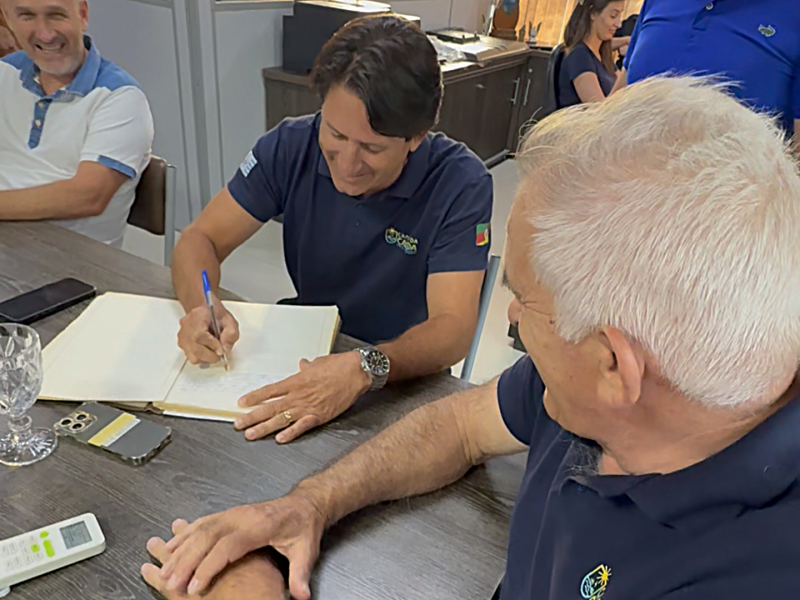 renato-silveira-assume-a-prefeitura-de-capao-da-canoa-durante-o-mes-de-marco
