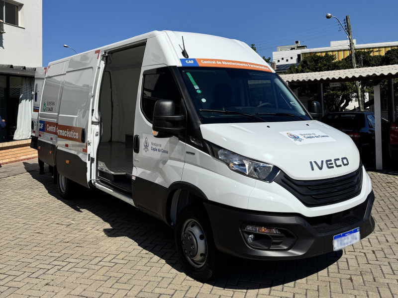 nova-van-refrigerada-qualifica-logistica-de-medicamentos-em-capao-da-canoa